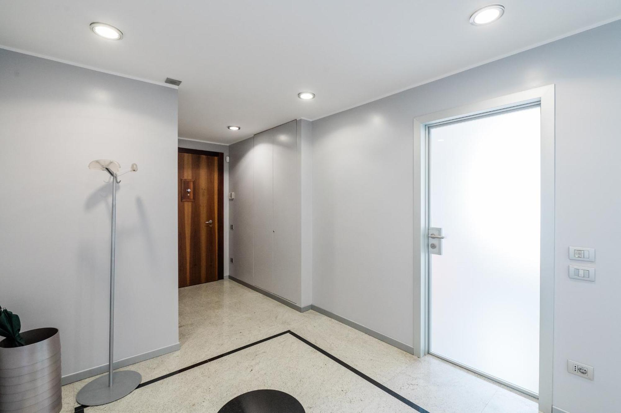 P&P Luxury Apartment Бергамо Экстерьер фото